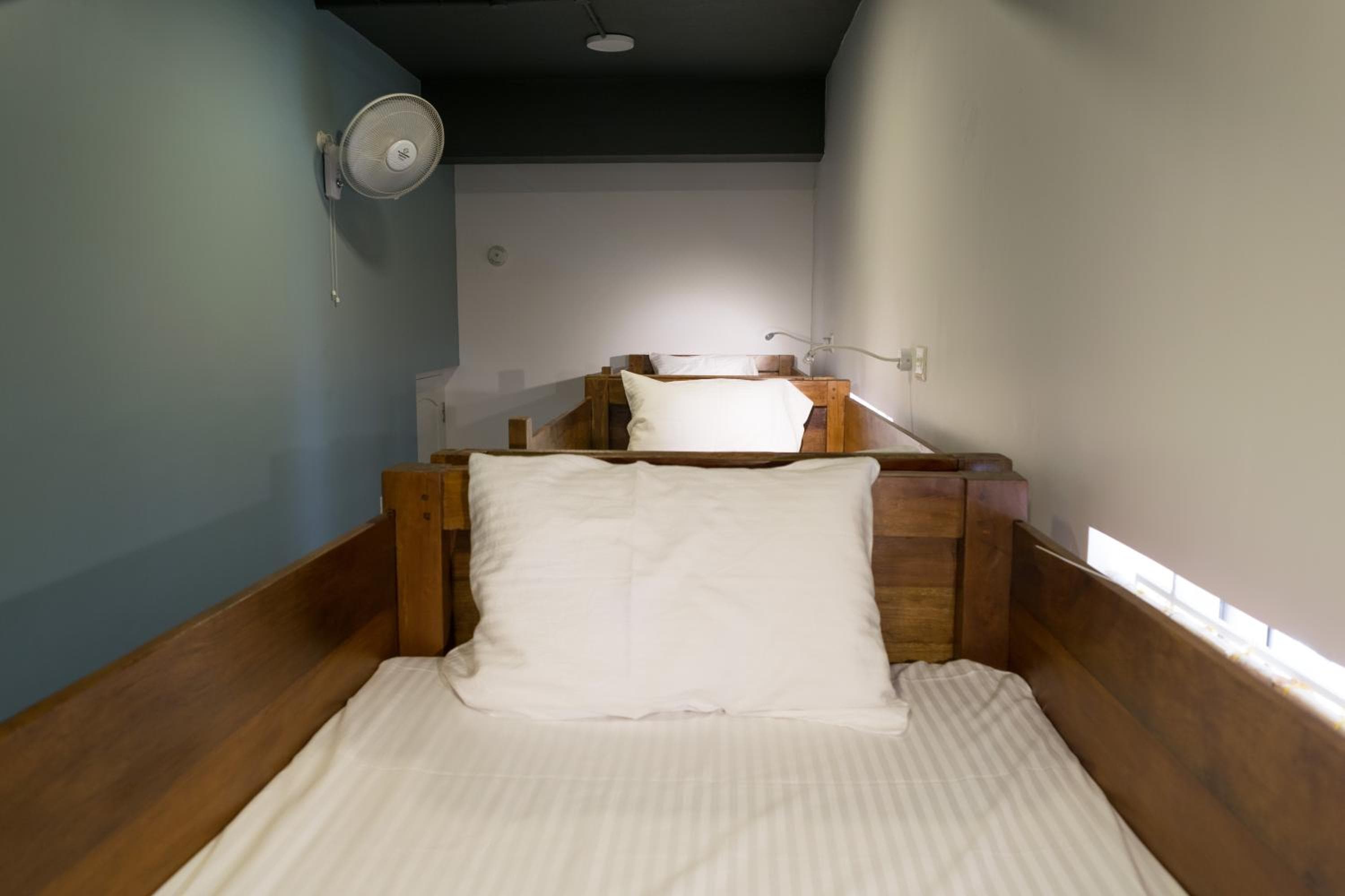 Micasa Hostels White Town thumbnail 2